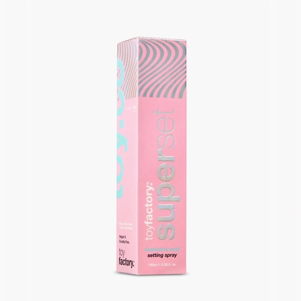 NWT Superset® Hyaluronic Acid Setting Spray